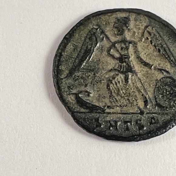 CONSTANTINE I the GREAT Founds Constantinople 332 - 333 AD Ancient Roman Coin - Picture 6 of 16